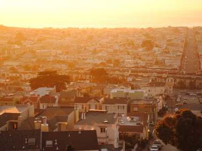 Editorial Content for Everyone in This Bank Is a Thief