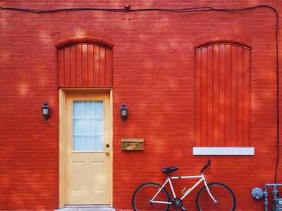 Editorial Content for Silent Bones: A Karen Pirie Novel