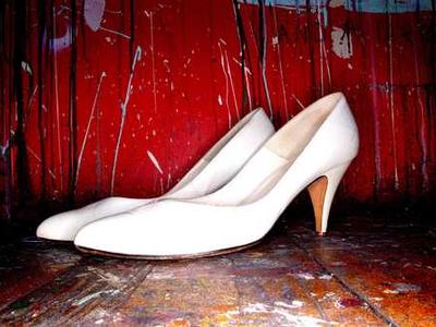 Editorial Content for Canticle