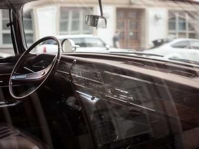 Editorial Content for Silent Bones: A Karen Pirie Novel